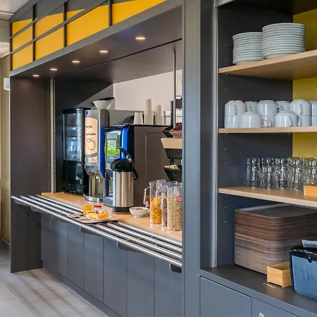 Troyes 2* Saint-Parres-aux-Tertres