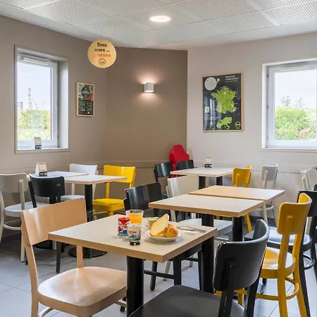 Hotel Saint-parres-aux-tertres