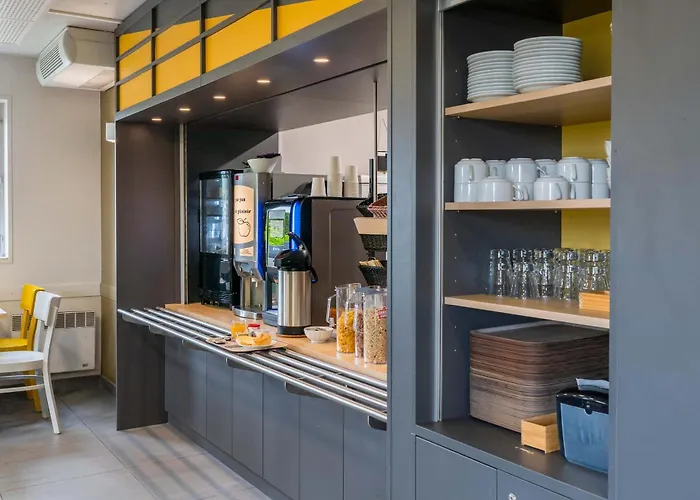 Troyes 2* Saint-Parres-aux-Tertres