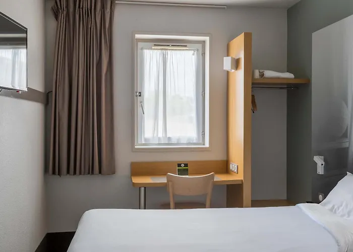 Saint-parres-aux-tertres Saint-Parres-aux-Tertres